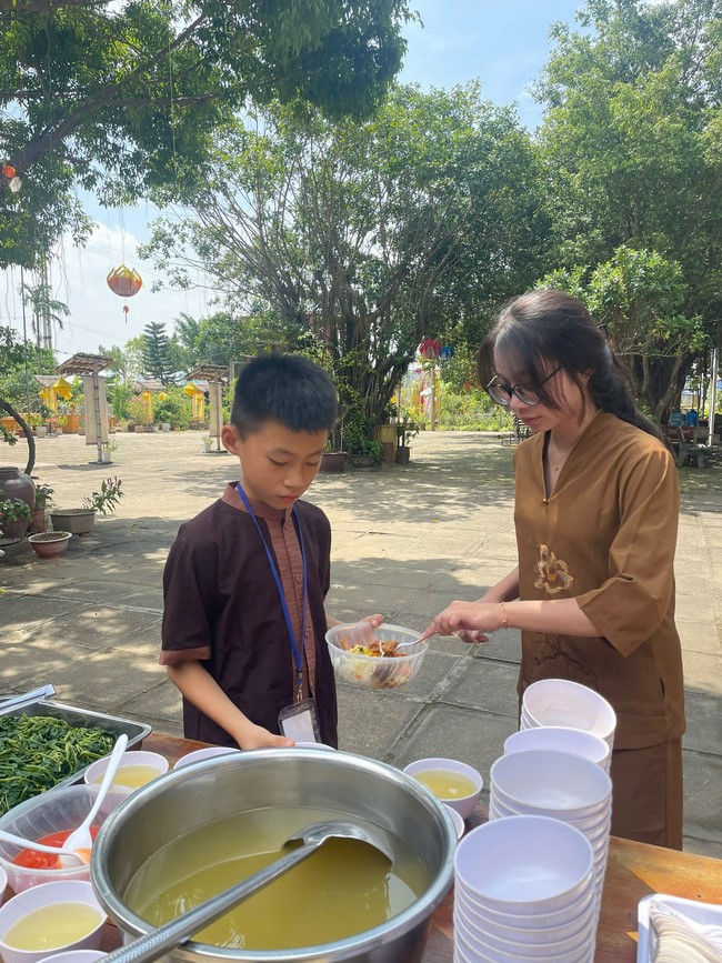 Dong Cao pagoda - Thanh Hoa: Full moon Festival - Happy reunion program for Kids