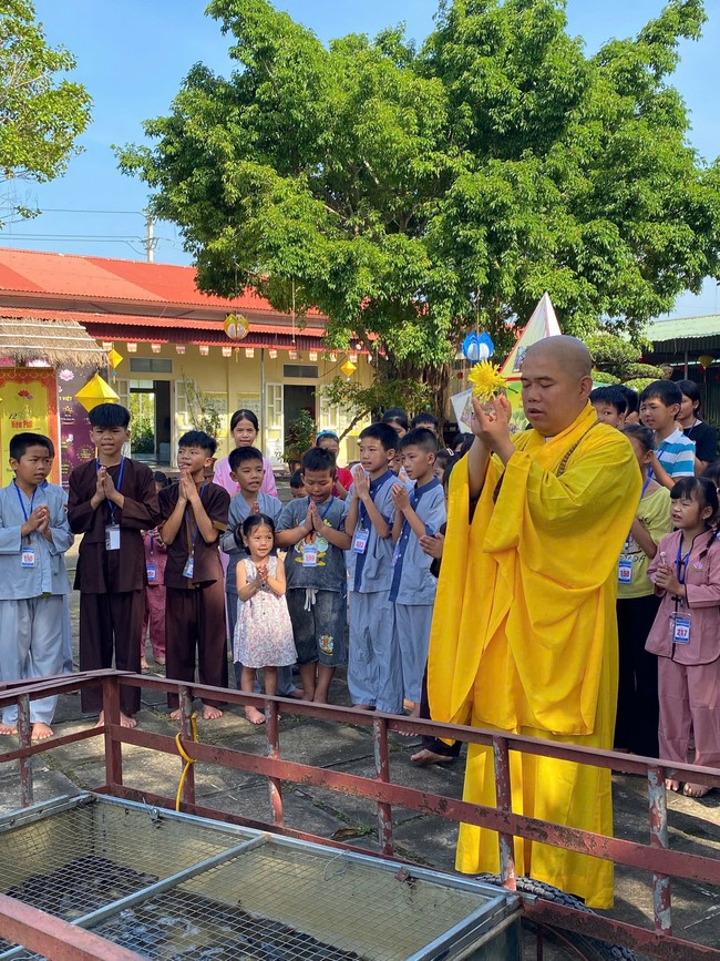 Dong Cao pagoda - Thanh Hoa: Full moon Festival - Happy reunion program for Kids