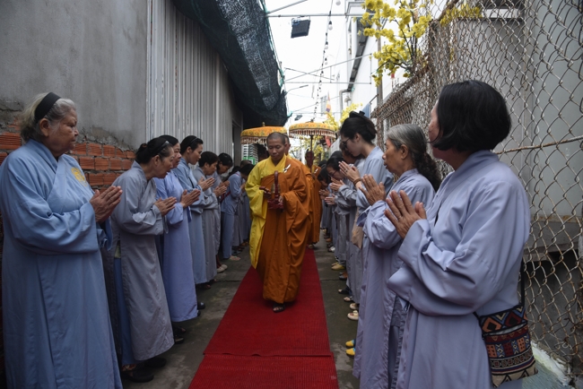 Death Anniversary of late Buddhist Dieu Nguyet at Minh Chat ashram