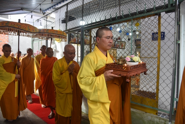 Death Anniversary of late Buddhist Dieu Nguyet at Minh Chat ashram