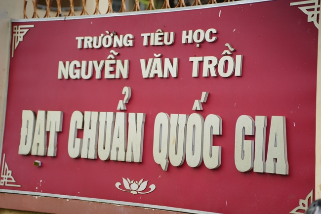 Giving Mid-autumn gifts in Tà Đùng – Lâm Đồng in the pagoda charity activities