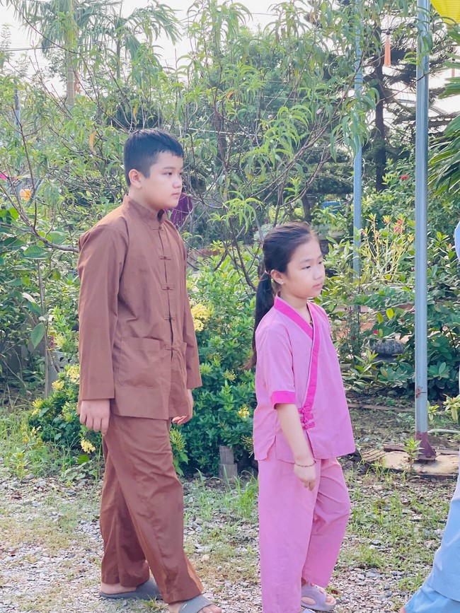 One - Day Practice at Dong Cao pagoda, Thanh Hoa