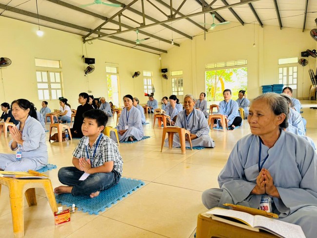 One - Day Practice at Dong Cao pagoda, Thanh Hoa