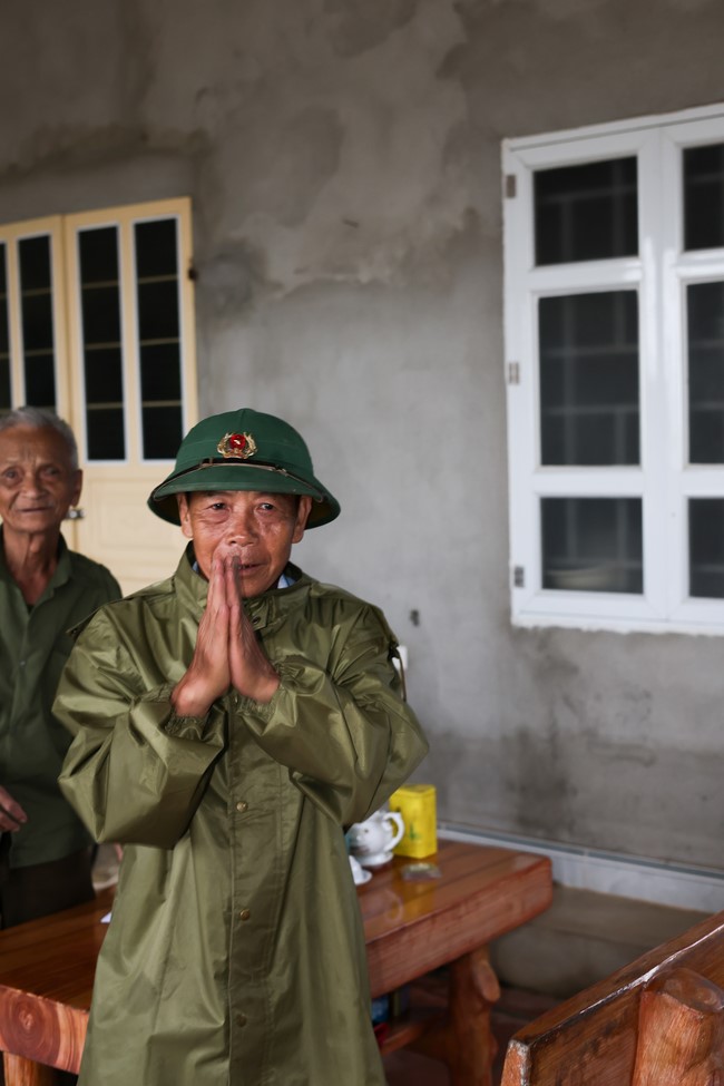 Disaster relief in Thanh Hoa province in the pagoda's Charity activities
