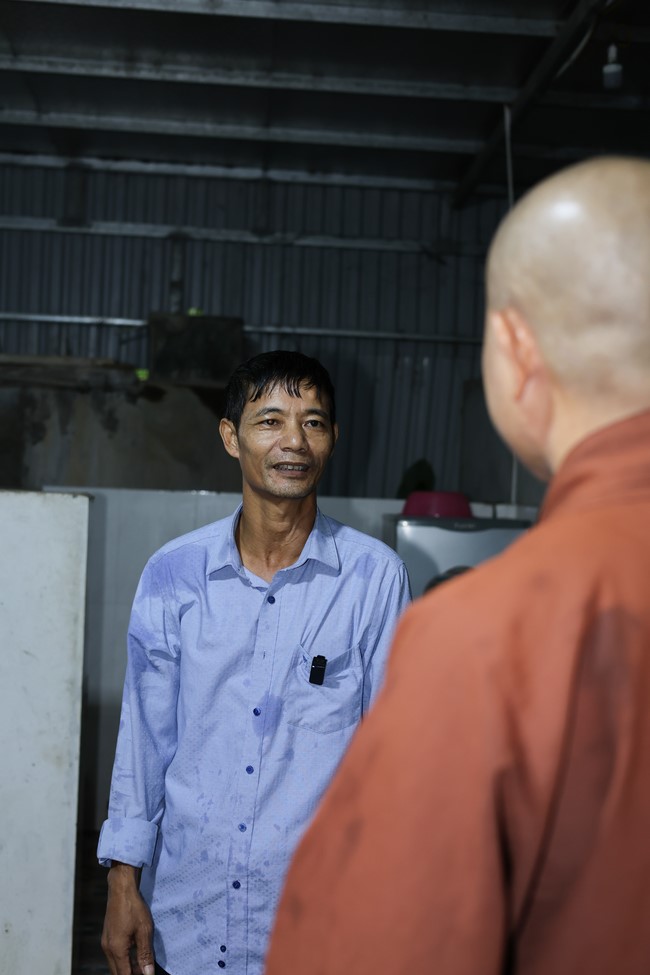 Disaster relief in Thanh Hoa province in the pagoda's Charity activities