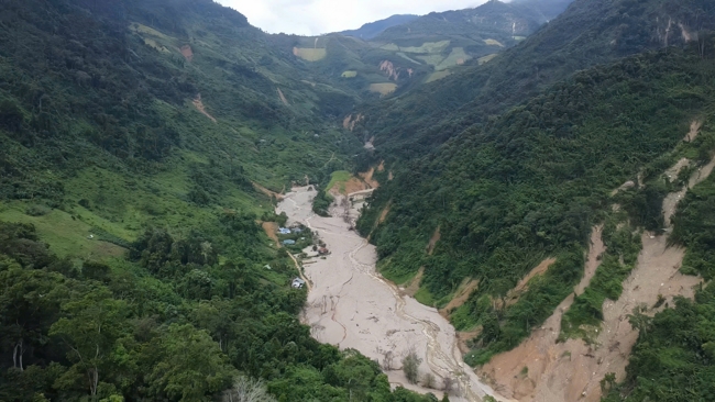 Disaster relief in Nghe An province in the pagoda's charity activities