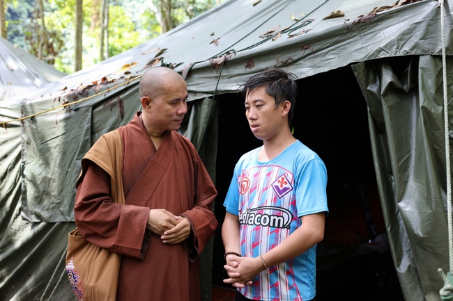 Disaster relief in Nghe An province in the pagoda's charity activities