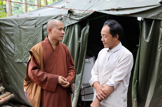 Disaster relief in Nghe An province in the pagoda's charity activities