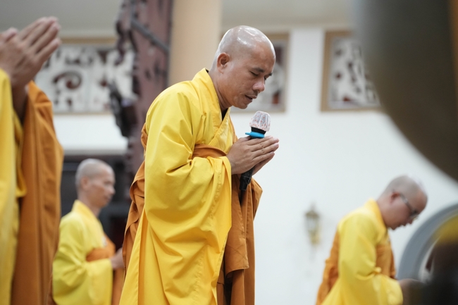 Lễ sám hối 14/08 Ất Tỵ