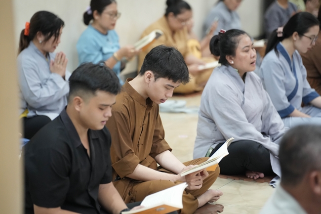 Lễ sám hối 14/08 Ất Tỵ