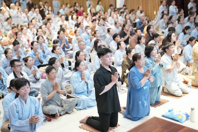 Lễ sám hối 14/08 Ất Tỵ