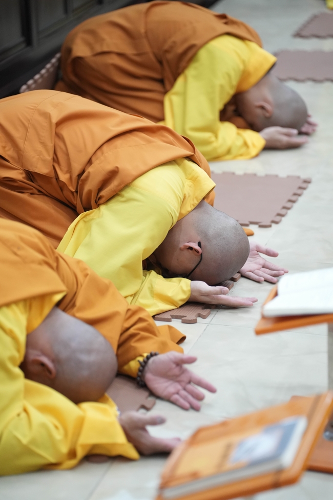 Lễ sám hối 14/08 Ất Tỵ