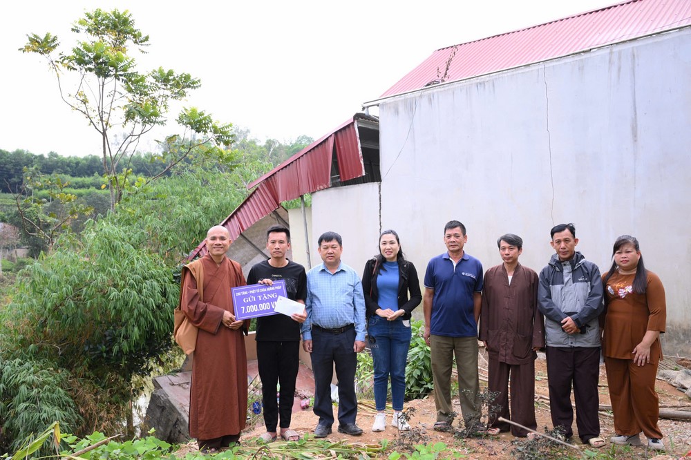 Disaster relief in Lang Son province in the pagoda's charity activities (Part 1)