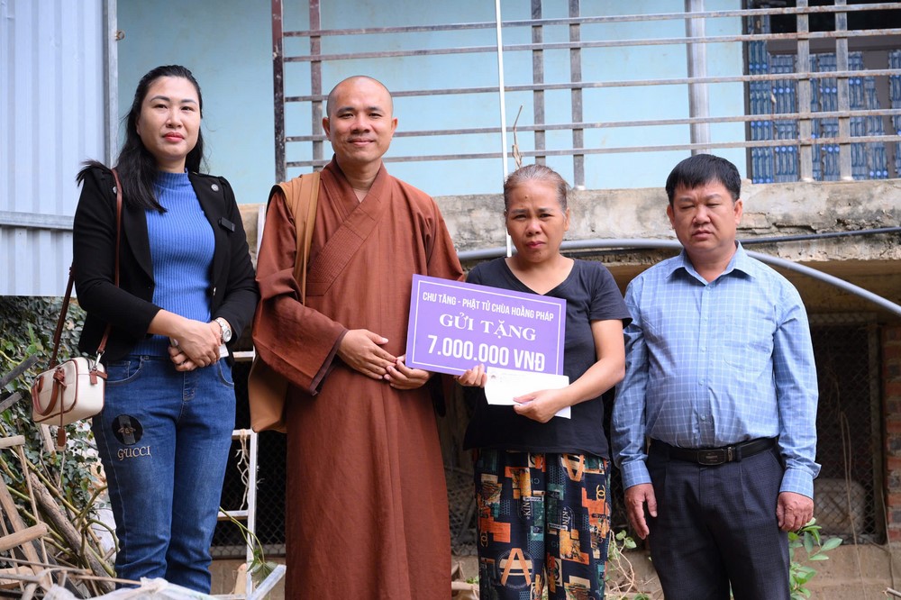 Disaster relief in Lang Son province in the pagoda's charity activities (Part 1)