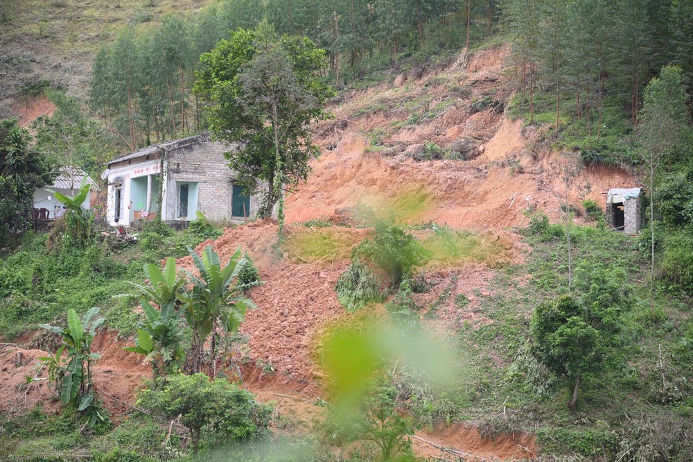 Disaster relief in Lang Son province in the pagoda's charity activities (Part 1)