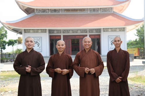 Visit to Cambodia Hoằng Pháp Pagoda