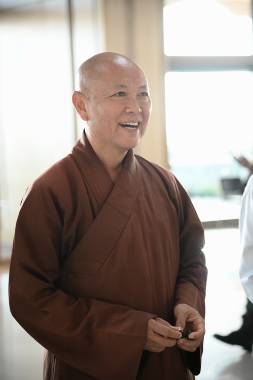 Visit to Cambodia Hoằng Pháp Pagoda