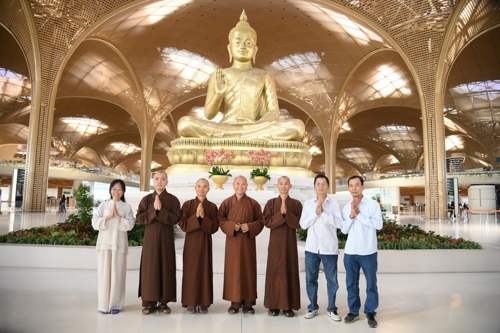 Visit to Cambodia Hoằng Pháp Pagoda