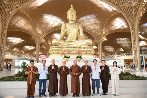 Visit to Cambodia Hoằng Pháp Pagoda