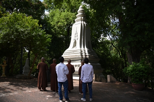 Visit to Cambodia Hoằng Pháp Pagoda