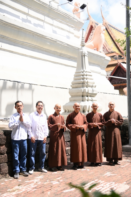Visit to Cambodia Hoằng Pháp Pagoda