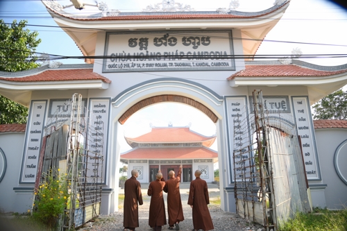 Visit to Cambodia Hoằng Pháp Pagoda
