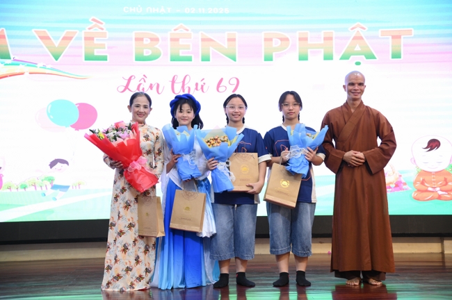 Khoá tu thiếu nhi “Em về bên Phật” Lần thứ 69