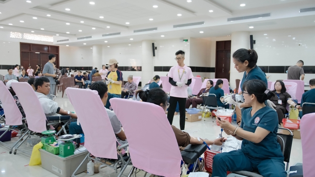 Humanitarian Blood Donation