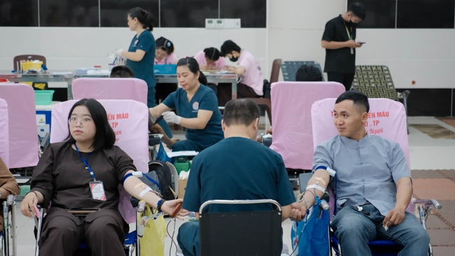 Humanitarian Blood Donation