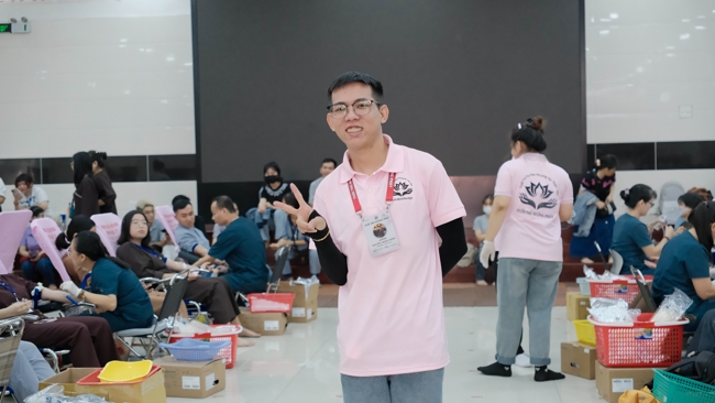 Humanitarian Blood Donation