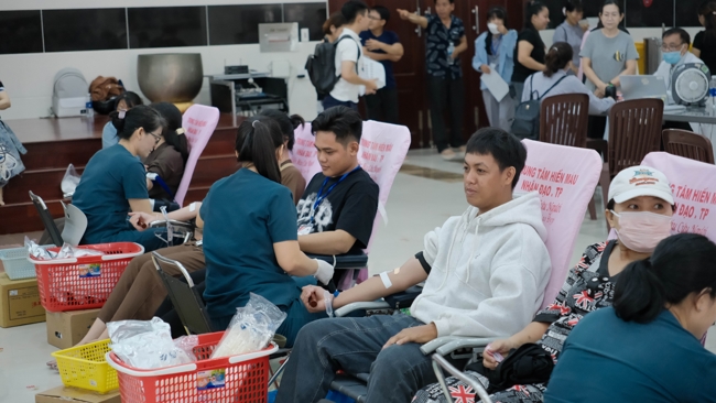 Humanitarian Blood Donation