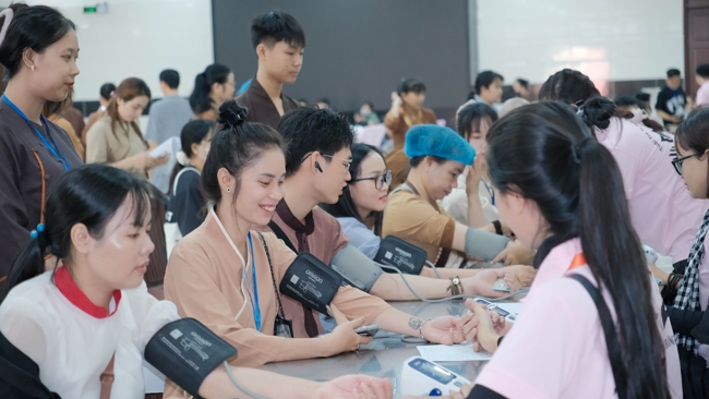 Humanitarian Blood Donation