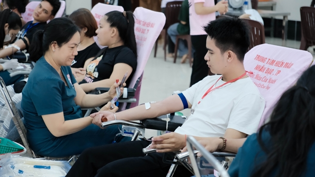 Humanitarian Blood Donation