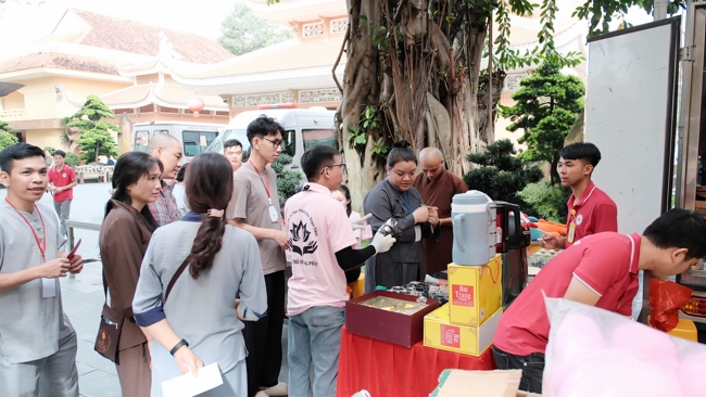 Humanitarian Blood Donation