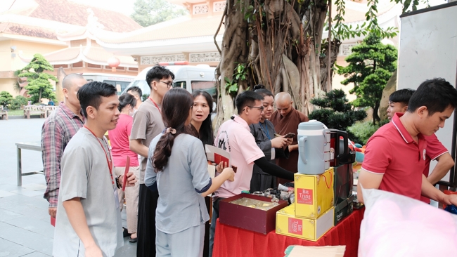 Humanitarian Blood Donation