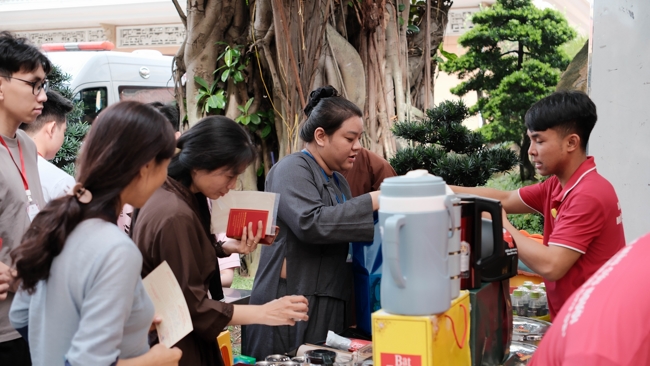 Humanitarian Blood Donation