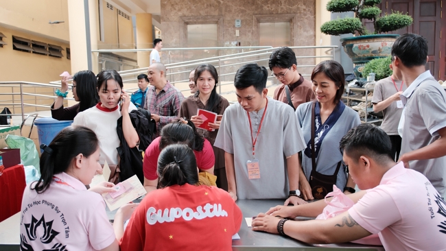 Humanitarian Blood Donation