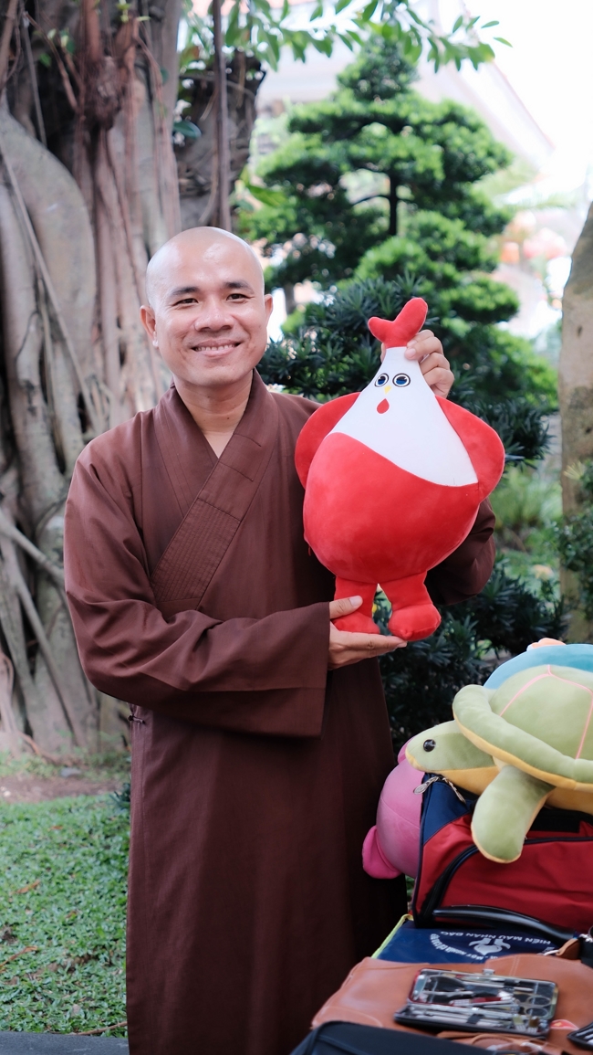 Humanitarian Blood Donation