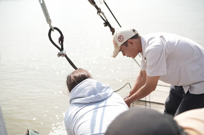 Freeing of creatures at Binh My ferry