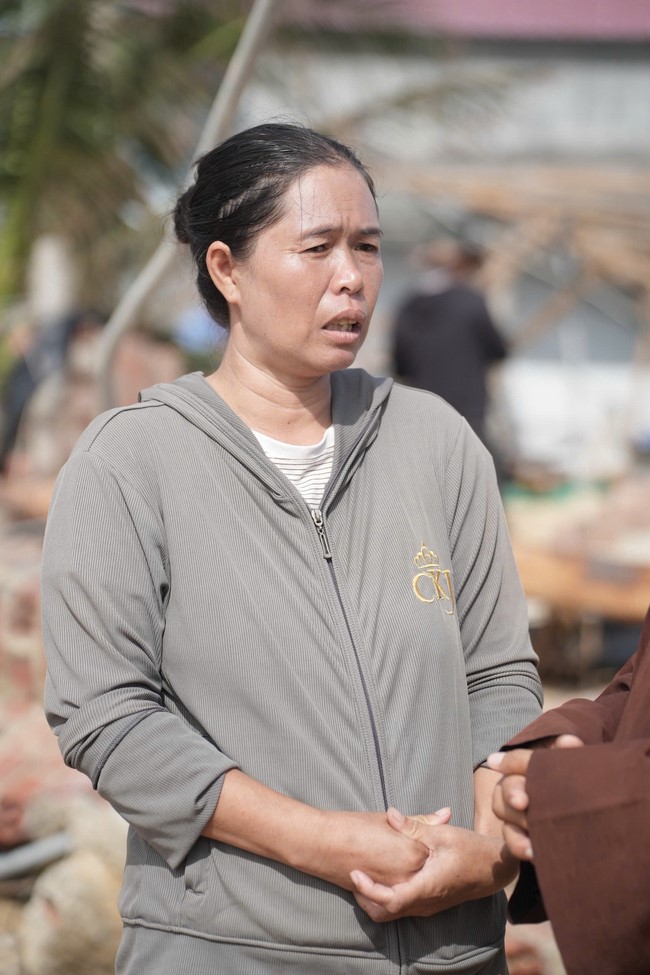 Từ thiện: Cứu trợ sau bão lũ tại tỉnh Gia Lai (tỉnh Bình Định cũ)