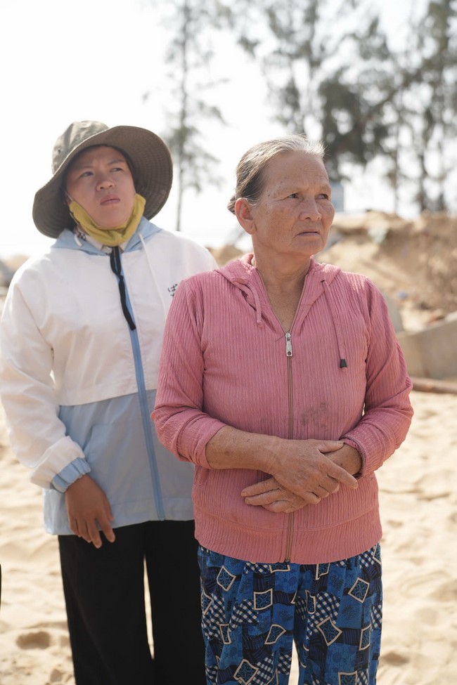 Từ thiện: Cứu trợ sau bão lũ tại tỉnh Gia Lai (tỉnh Bình Định cũ)