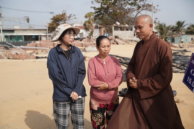 Từ thiện: Cứu trợ sau bão lũ tại tỉnh Gia Lai (tỉnh Bình Định cũ)