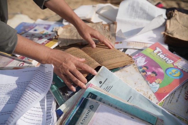 Từ thiện: Cứu trợ sau bão lũ tại tỉnh Gia Lai (tỉnh Bình Định cũ)