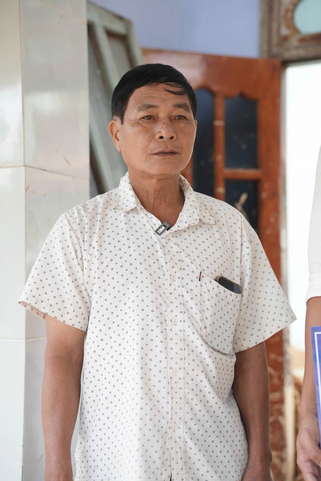 Từ thiện: Cứu trợ sau bão lũ tại Đà Nẵng