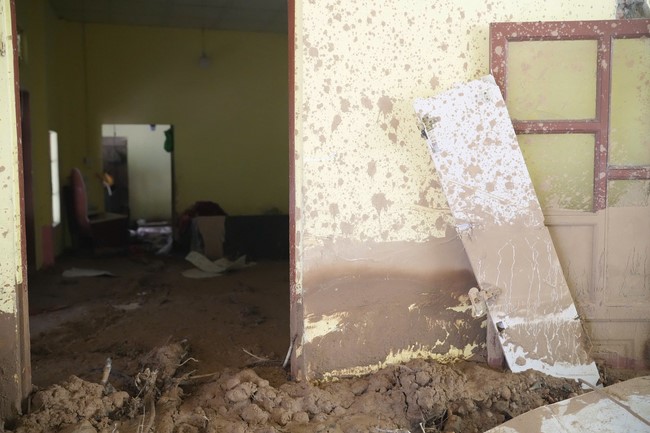 Từ thiện: Cứu trợ sau bão lũ tại Đà Nẵng