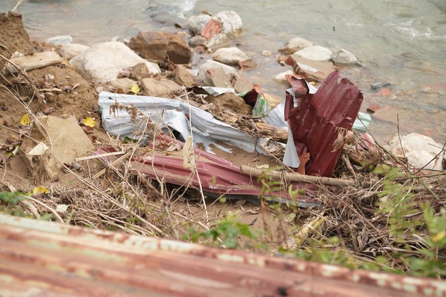 Từ thiện: Cứu trợ sau bão lũ tại Đà Nẵng