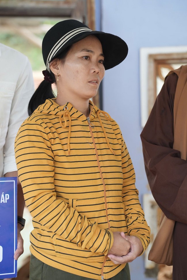 Từ thiện: Cứu trợ sau bão lũ tại Đà Nẵng