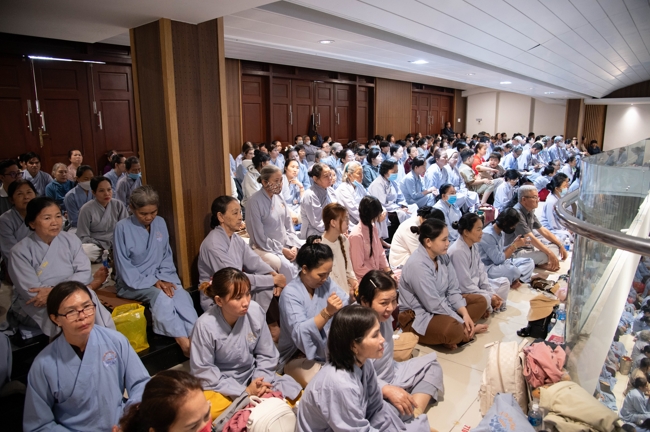 Khoá tu niệm Phật một ngày