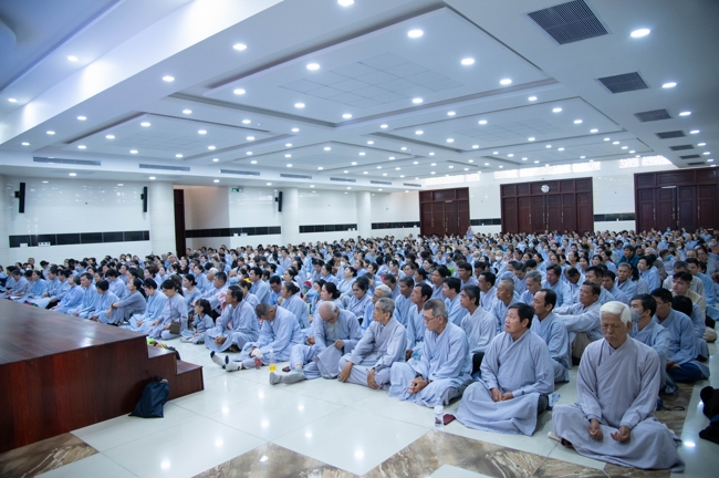 Khoá tu niệm Phật một ngày