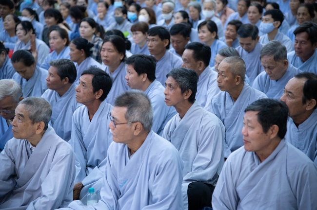 Khoá tu niệm Phật một ngày